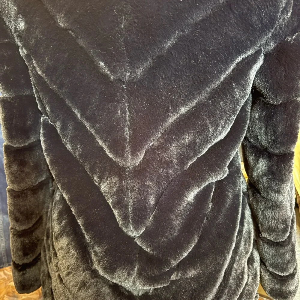 Cole Haan Signature Coat - Picture 4 of 9